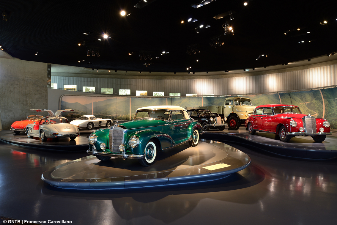 Stoccarda, il Mercedes Benz Museum