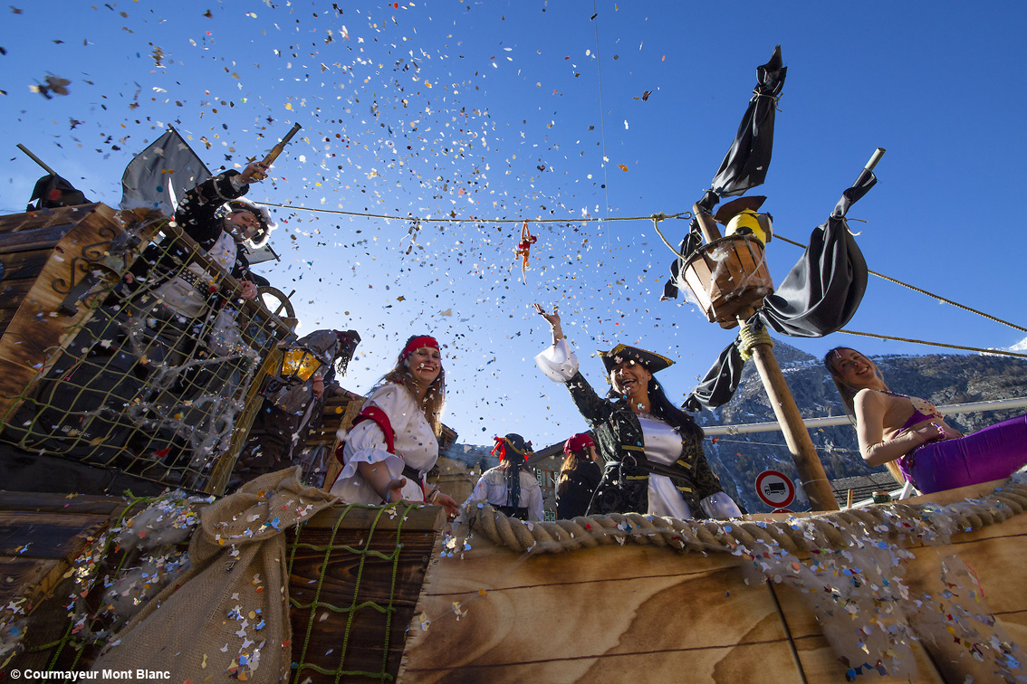 images/stories/varie_2025/CarnevaleCourmayeur_01.jpg