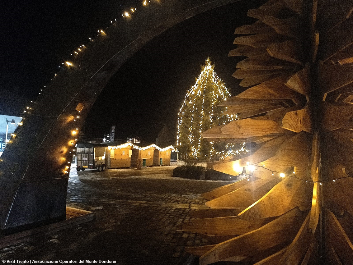 images/stories/varie_2025/MonteBondone_VillaggioNatale_01.jpg