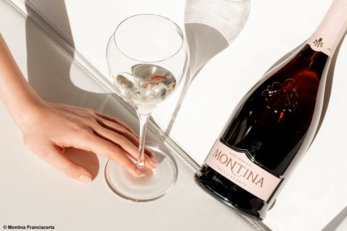 Viaggio tra gusto, arte e convivialità: con vino, gastronomia e giovani artisti va in scena la primavera a Montina Franciacorta