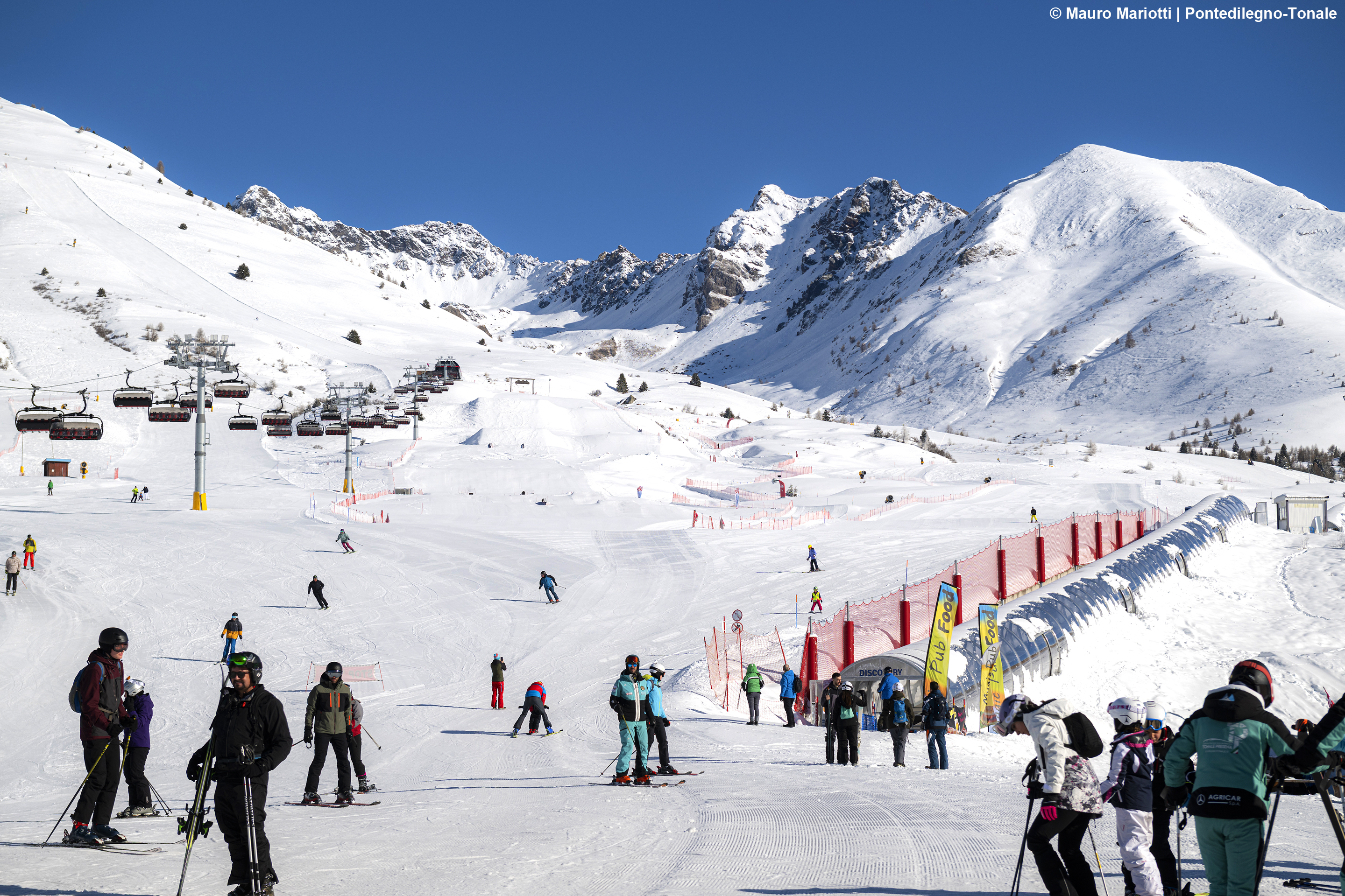 Pontedilegno-Tonale, la stagione dello sci inizia il 29 novembre: per gli snow-lovers impianti al top e servizi rinnovati