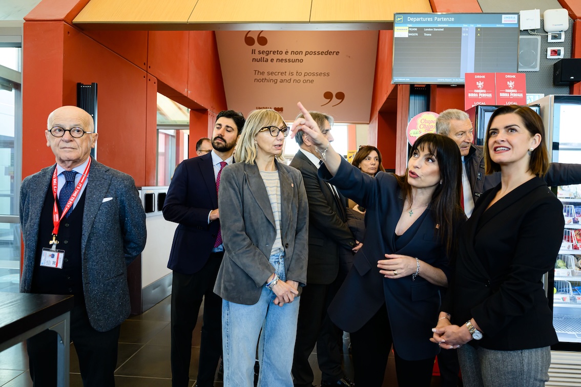 L’Aeroporto dell’Umbria si rinnova: il terminal diventa vetrina del territorio e porta d’accesso all’identità regionale