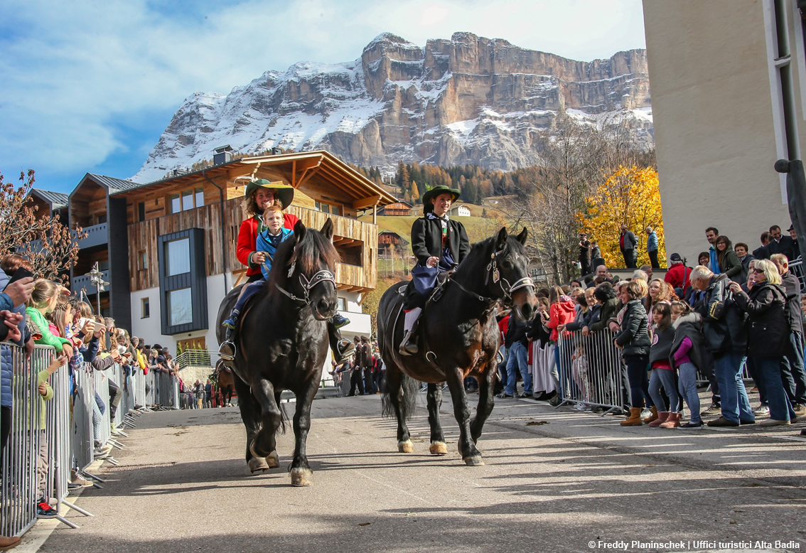 images/stories/varie_2026/AltaBadia_CavalcataSanLeonardo.jpg