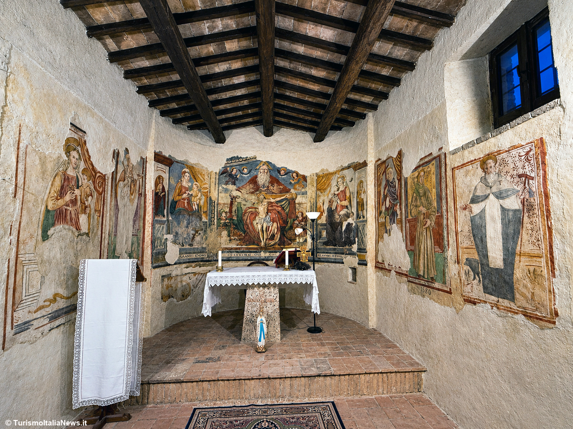 Il piccolo scrigno della Santissima Trinità