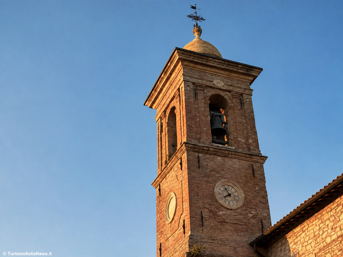 Colle di Nocera Umbra, il piccolo Castrum Collis che guarda la Flaminia (e che una volta era anche Comune pontificio)