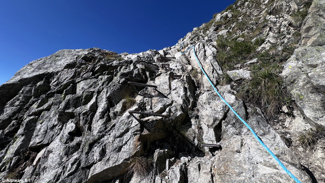 Monte Bianco, il ghiaccio racconta il tempo: a Courmayeur debutta il Brenva Glacier Trek