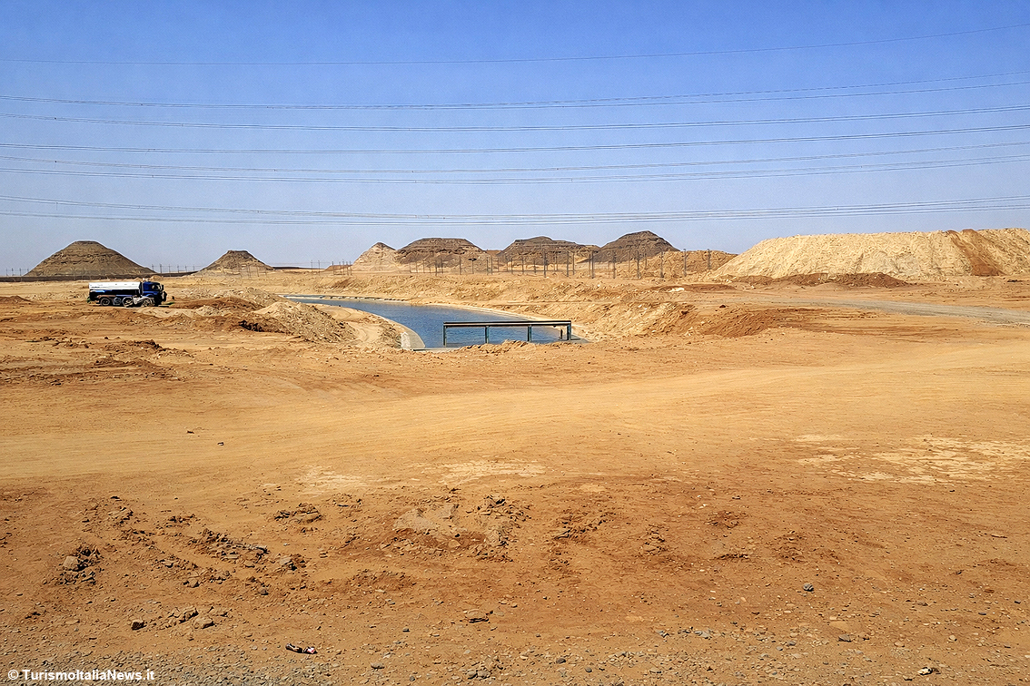 Dal Sahara al raccolto: il “miracolo verde” dell’Egitto che trasforma il deserto in campi fertili grazie al Nilo