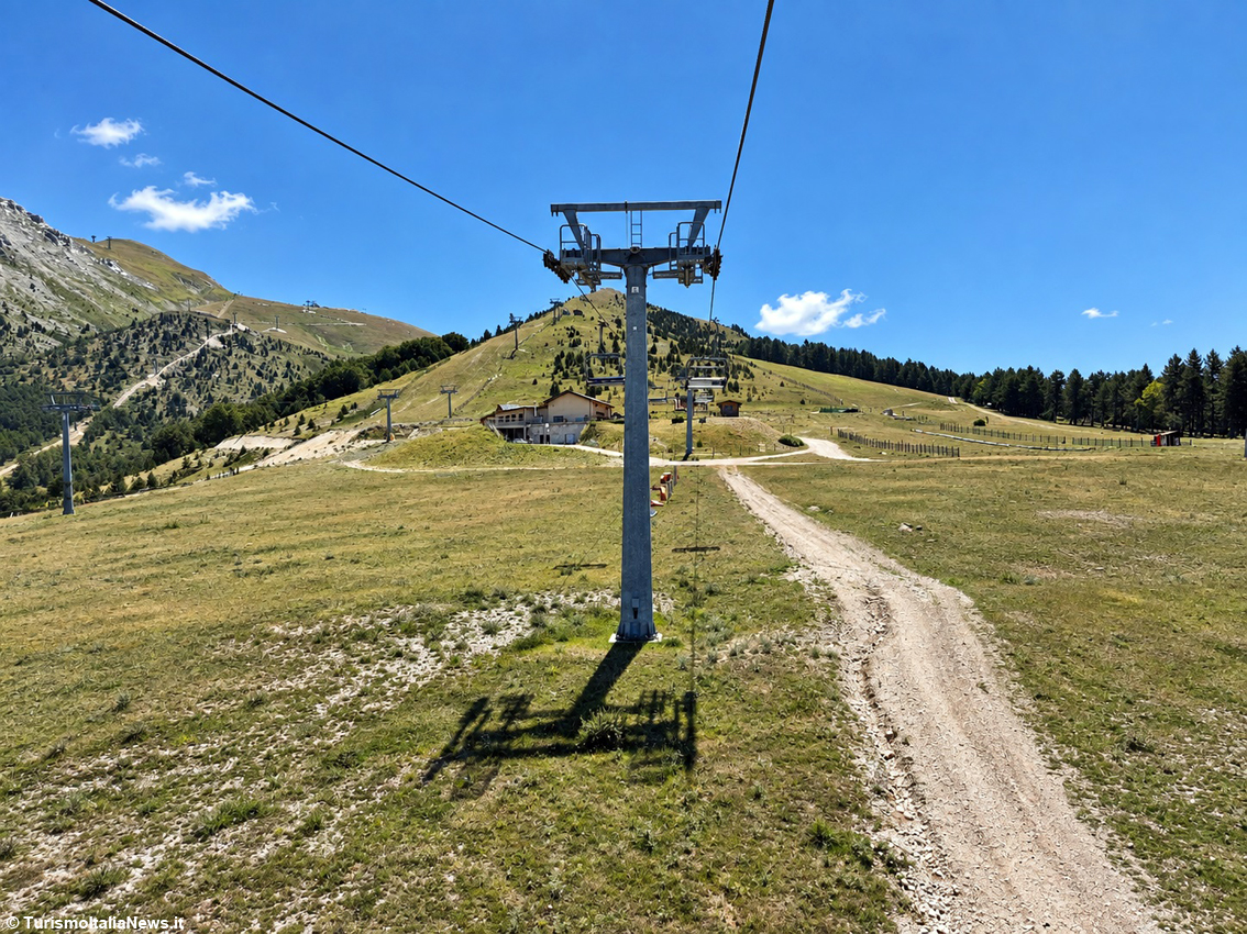 Quattro minuti per conquistare i Sibillini: da Frontignano di Ussita la seggiovia che porta all’avventura