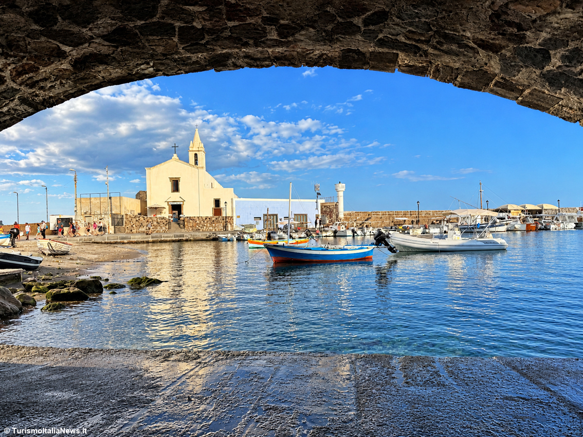Lipari, il Palazzo dei Vescovi custodisce secoli di arte e devozione: un viaggio tra i tesori del museo diocesano
