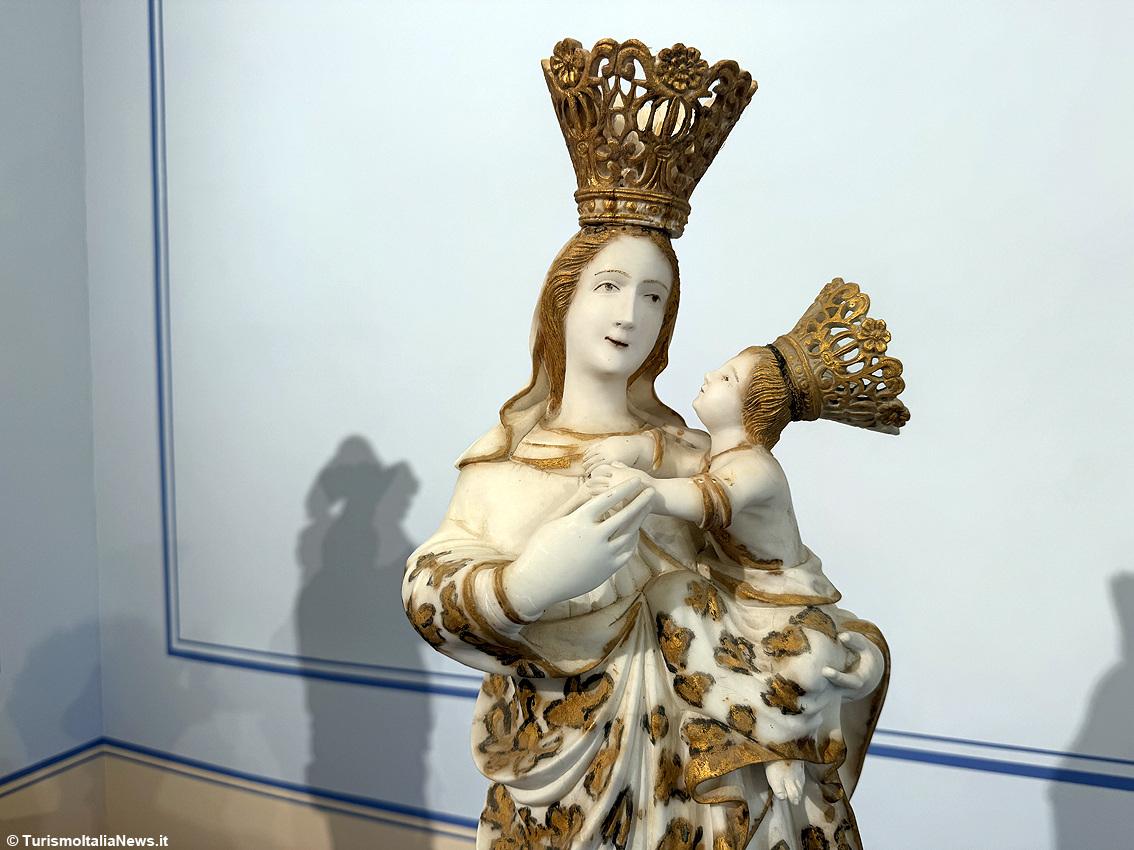 Lipari, il Palazzo dei Vescovi custodisce secoli di arte e devozione: un viaggio tra i tesori del museo diocesano