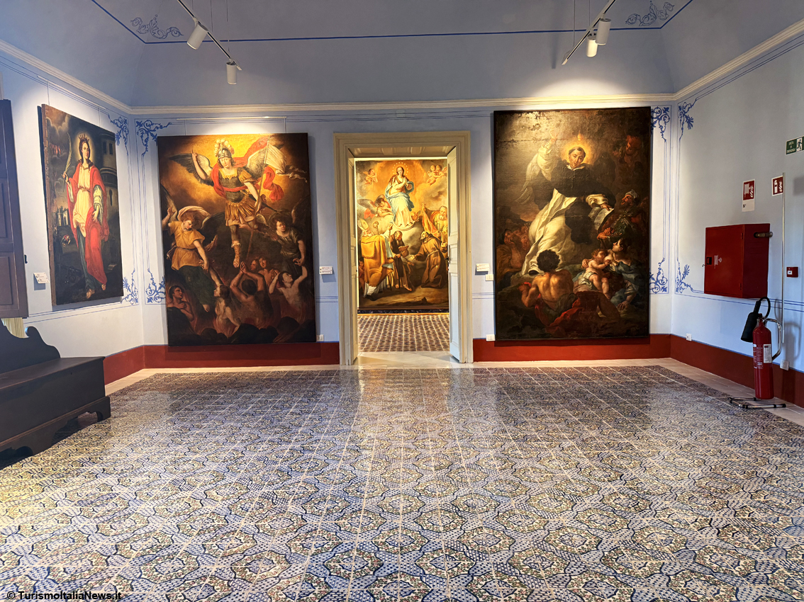 Lipari, il Palazzo dei Vescovi custodisce secoli di arte e devozione: un viaggio tra i tesori del museo diocesano