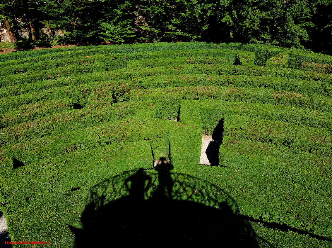 Villa Pisani a Stra: il labirinto realizzato con siepi di bosso (foto di TurismoItaliaNews.it per gentile concessione del Ministero per i beni e le attività culturali – Polo Museale del Veneto)